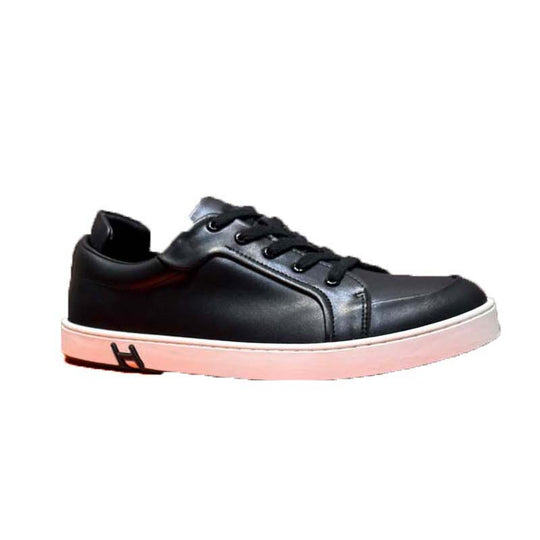 Damen sportliche Sneakers aus edlem Kunstleder mit rutschfester Sohle EB