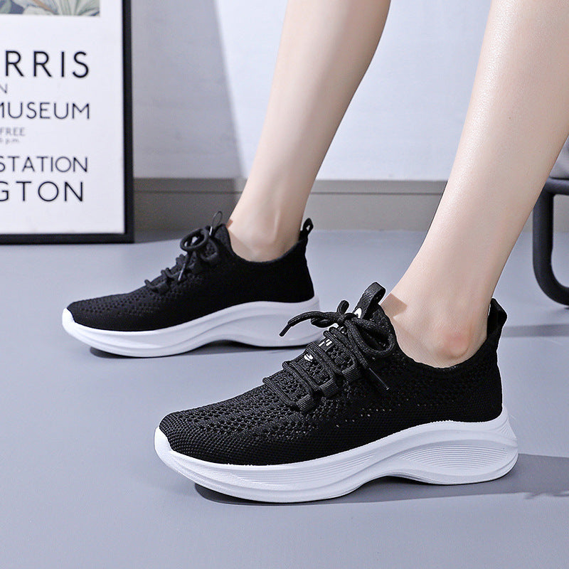 Damen Sportliche Freizeitsneaker mit atmungsaktiven Mesh-Einsätzen und dämpfender Sohle EB