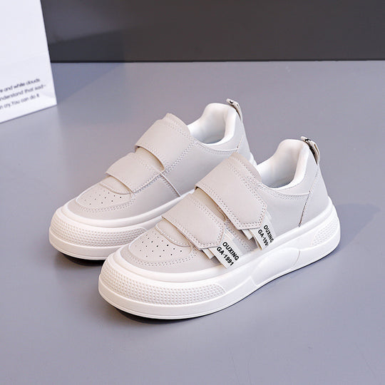 Damen Sneakers mit praktischem Klettverschluss und modischer Plattform EB