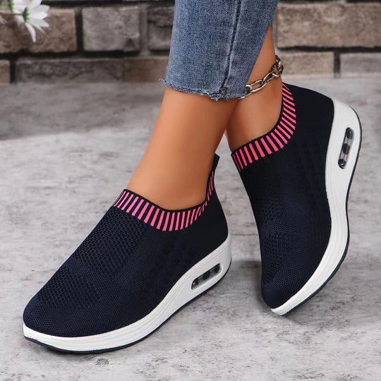 Damen Atmungsaktive Slip-On Sneakers mit elastischem Kragen EB