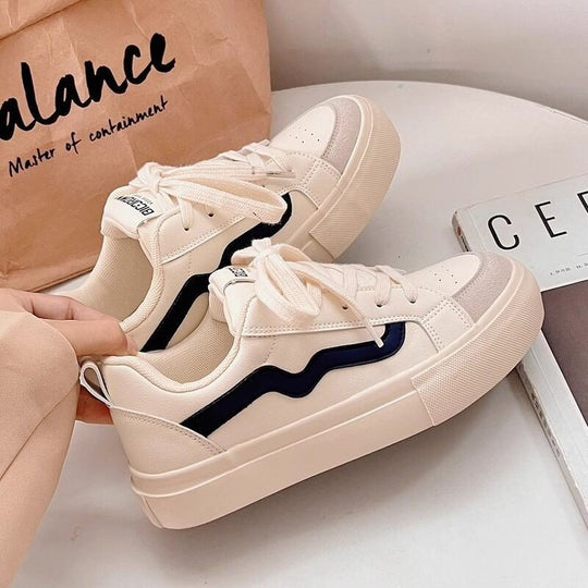 Damen Sportliche Sneaker mit modischem Design und dämpfender Sohle EB