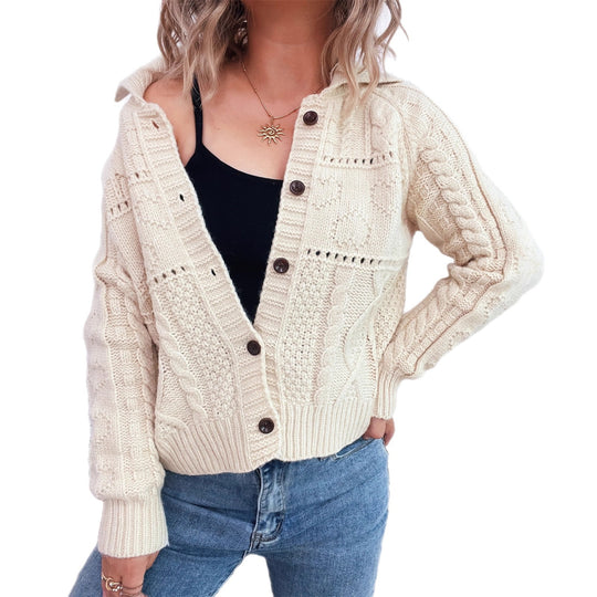 Damen Strickjacke mit strukturiertem Zopfdesign und eleganten Knopfdetails EB
