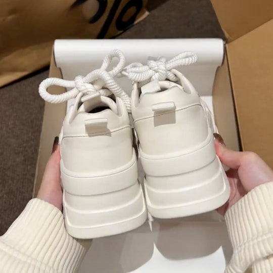 Damen Modische Sneaker mit dicker Profilsohle und elastischen Schnürsenkeln EB