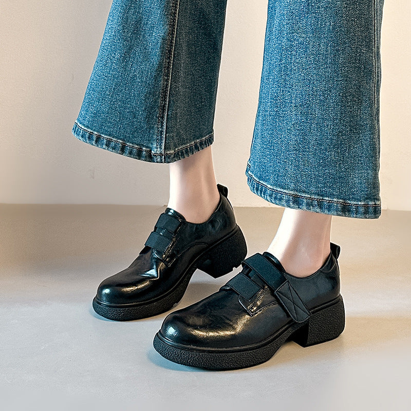 Damen Komfortable Schnürschuhe mit modischem Riemchen EB