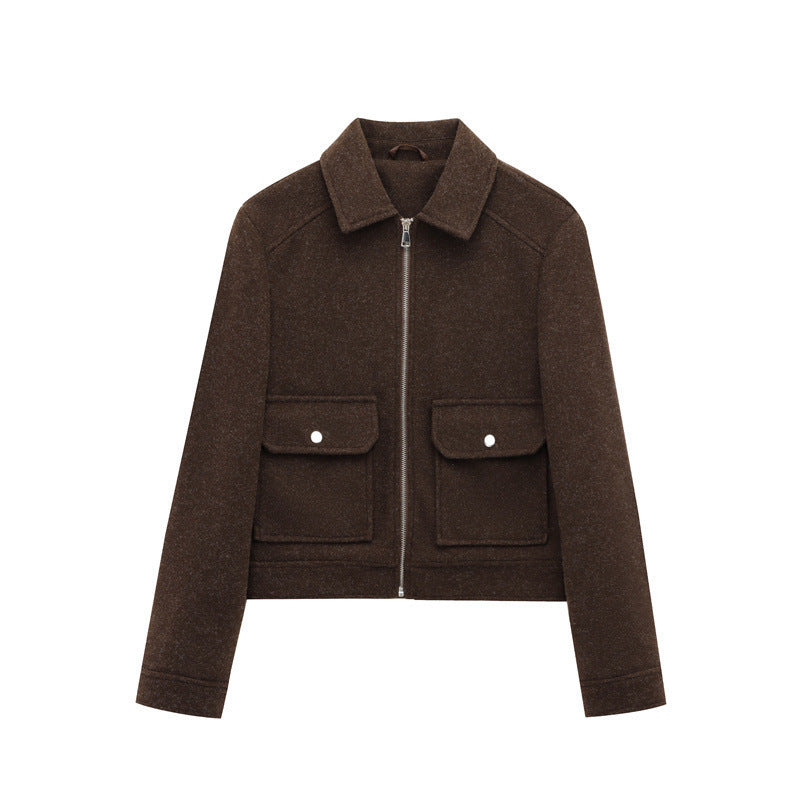 Damen nan kurze taillierte Tweedjacke mit durchgehendem Reißverschluss, aufgesetzten Pattentaschen und Kentkragen EB
