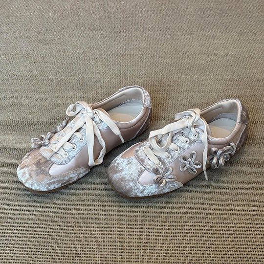 Damen trendige Sneaker mit floralem Dekor und komfortabler Sohlenstruktur EB
