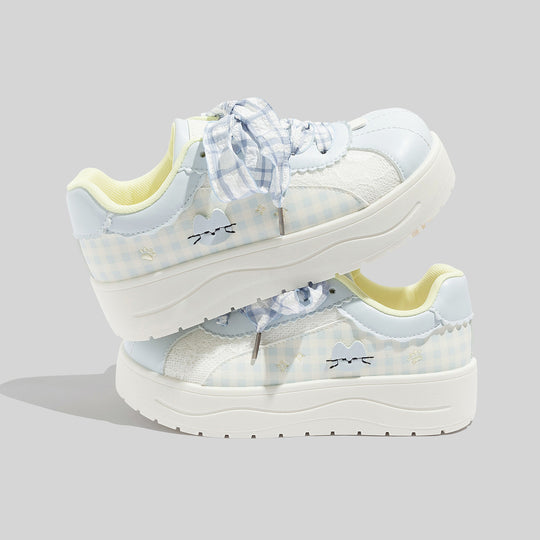 Damen Sneakers mit niedlichem Karo-Muster und verspielten Rüschen von EB