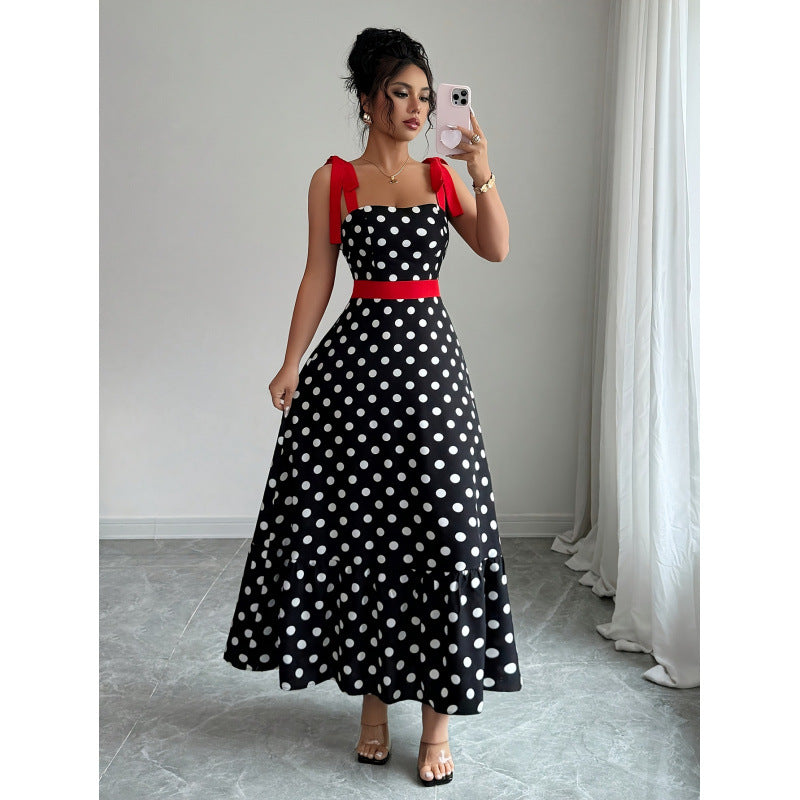 Damen Maxikleid mit verspieltem Polka-Dot-Muster und kontrastierendem Gürtel EB