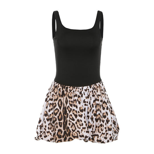 Damen Sommerliches Badeoutfit mit Rüschendesign EB