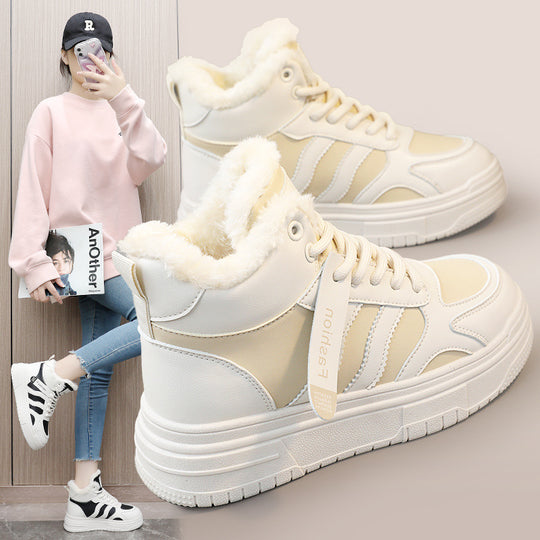 Damen Hochflorige Sneaker aus robustem Kunstleder mit weichem Innenfutter EB