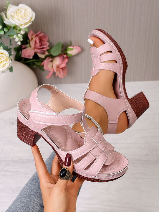 Damen Komfortable Riemchen-Sandalen mit geschwungenem Absatz und atmungsaktivem Leder EB