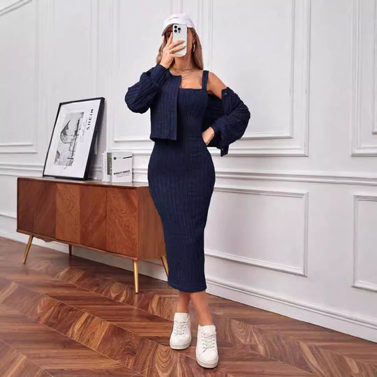 Damen Strick-Outfit mit Knopfleiste und Bündchen EB