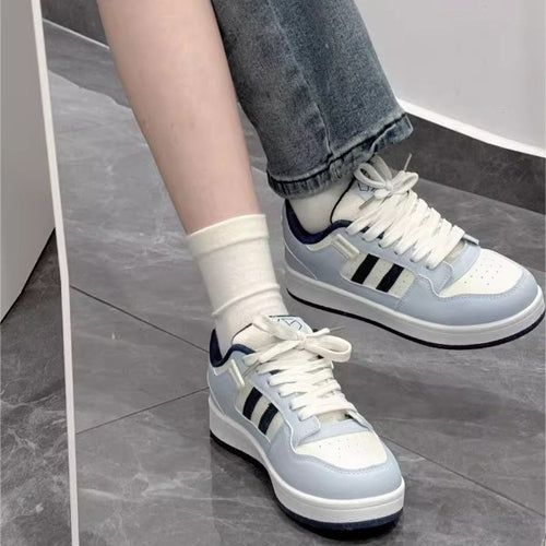Damen Sneakers mit atmungsaktivem Obermaterial und klassischem Design EB