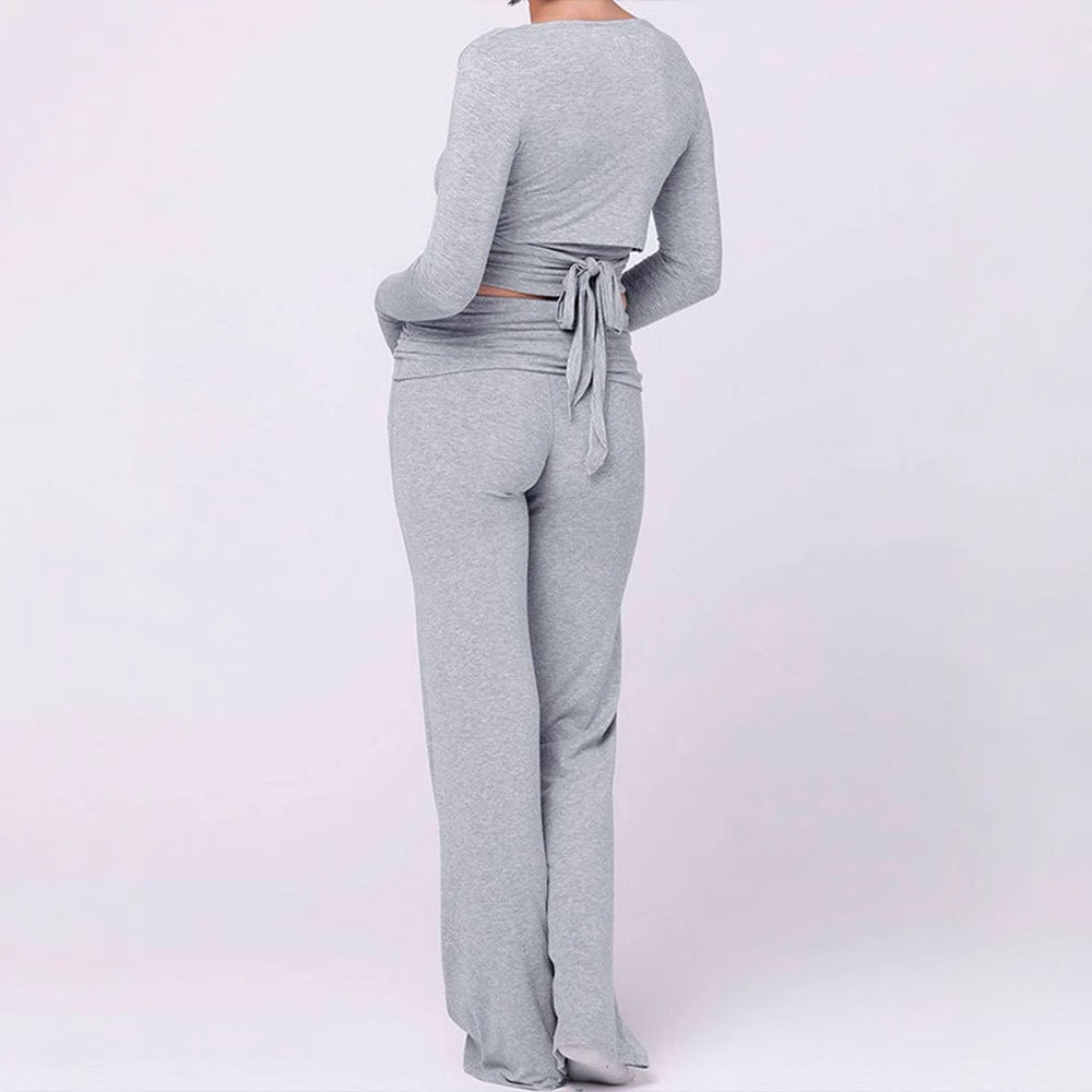 Damen modisches Two-Piece Set mit Wickeloberteil und Schlaghose EB