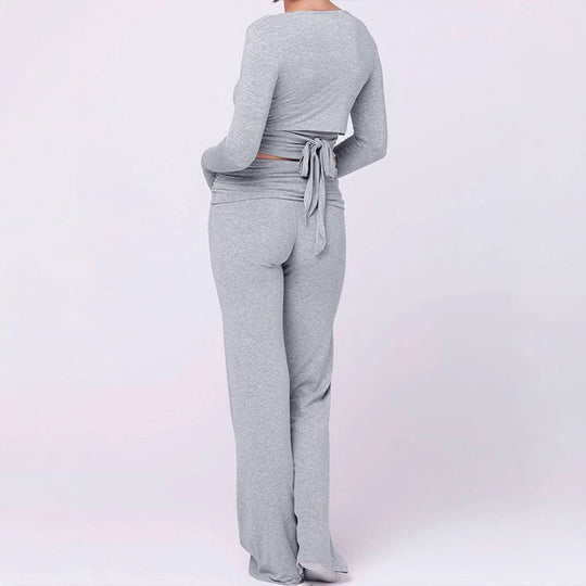 Damen modisches Two-Piece Set mit Wickeloberteil und Schlaghose EB