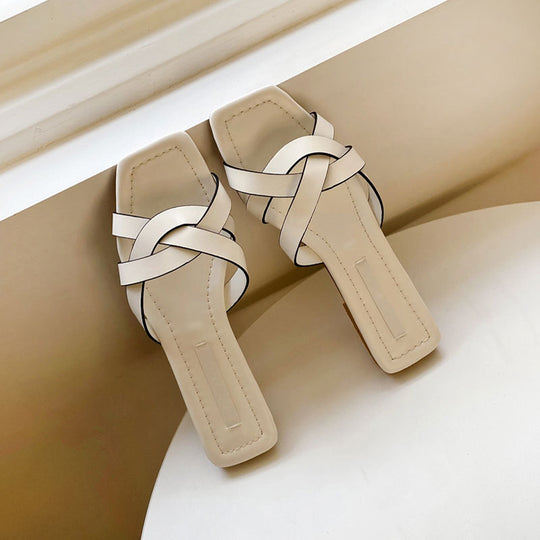 Damen elegante Riemensandalen mit modernem Kreuzdesign und flacher Sohle EB
