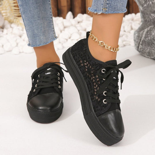 Damen Plateausneaker mit gehäkeltem Spitzeinsatz und gepolstertem Fußbett EB