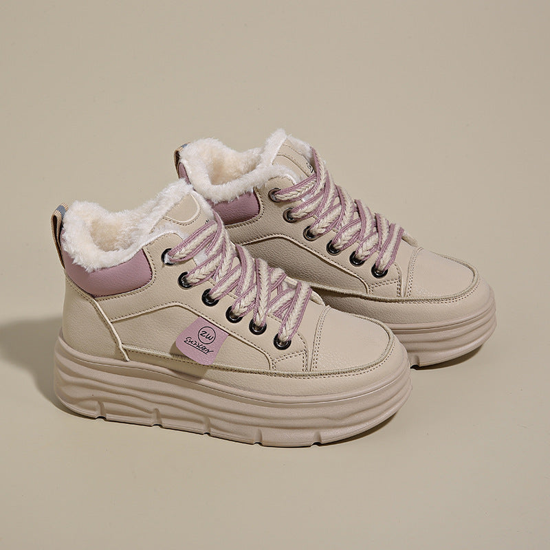 Damen High-Top Sneakers mit kuscheligem Innenfutter und stark profilierten Sohlen EB