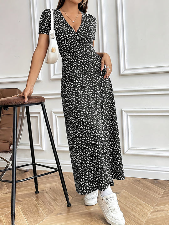 Damen Maxi-Kleid mit Blumenmuster und V-Ausschnitt EB