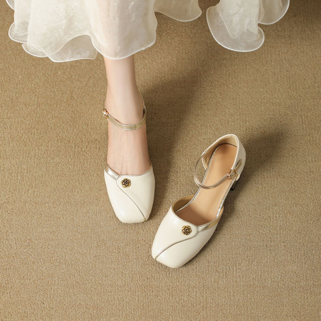 Damen elegante Ballerinas mit modischer Schnalle und goldenen Akzenten EB