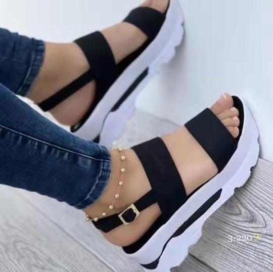 Damen Komfortable Plateau-Sandalen mit breiten Riemen und innovativer Sohle EB