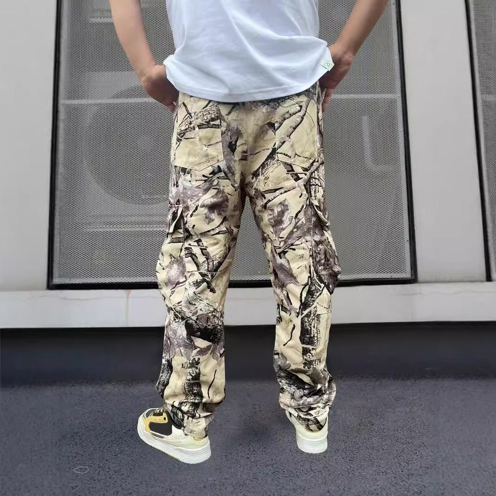 Herren Cargo-Hose im modernen Camouflage-Design mit elastischem Bund und mehreren Taschen EB