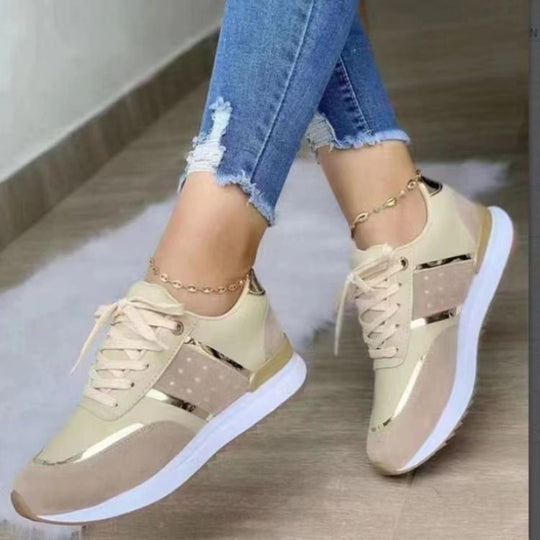 Damen  Plateausneaker mit Glanzbesatz und gepolstertem Komfortfußbett EB