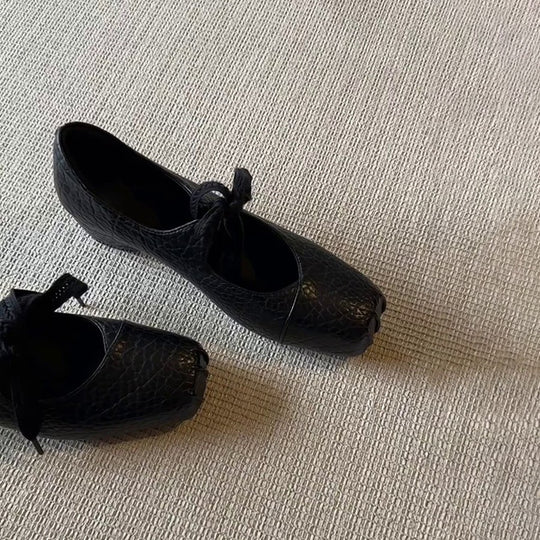 Damen Ballerinas mit trendy Lochmuster und weichem Innenfutter EB