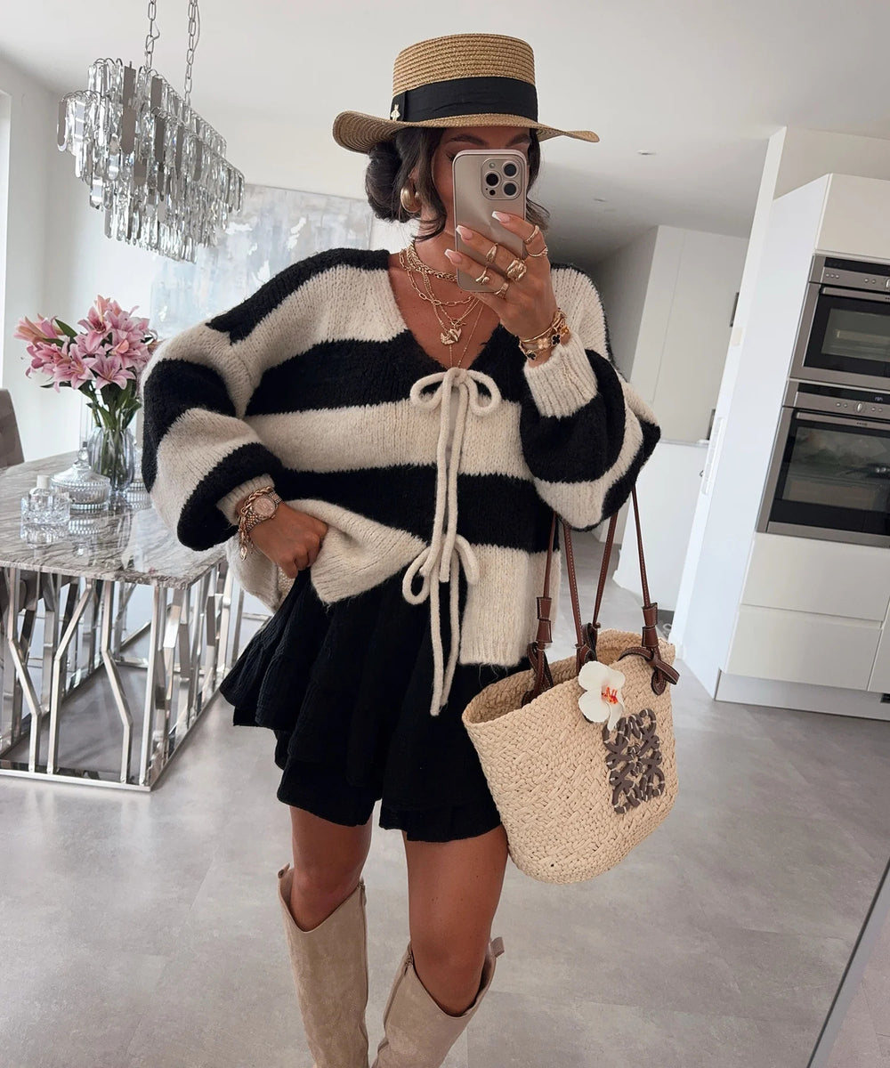 Damen lockere Strickjacke mit breiten Streifen und Bindegürtel EB
