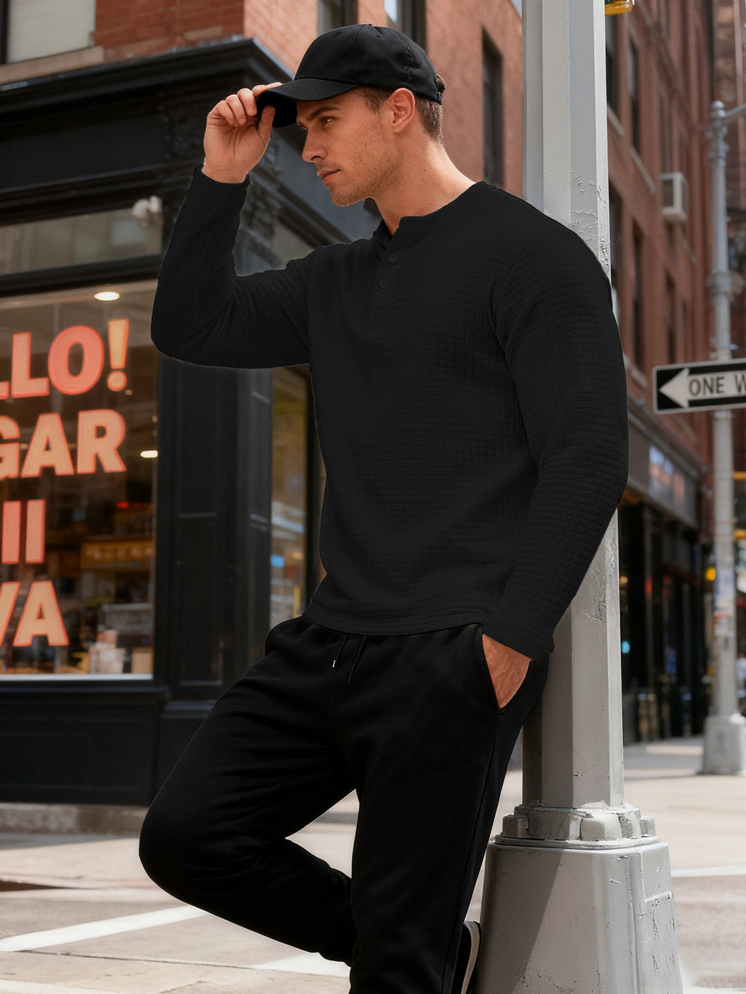 Herren nan strukturiertes Henley-Langarmshirt aus Waffelstrick mit Stehkragen und schmaler Silhouette EB