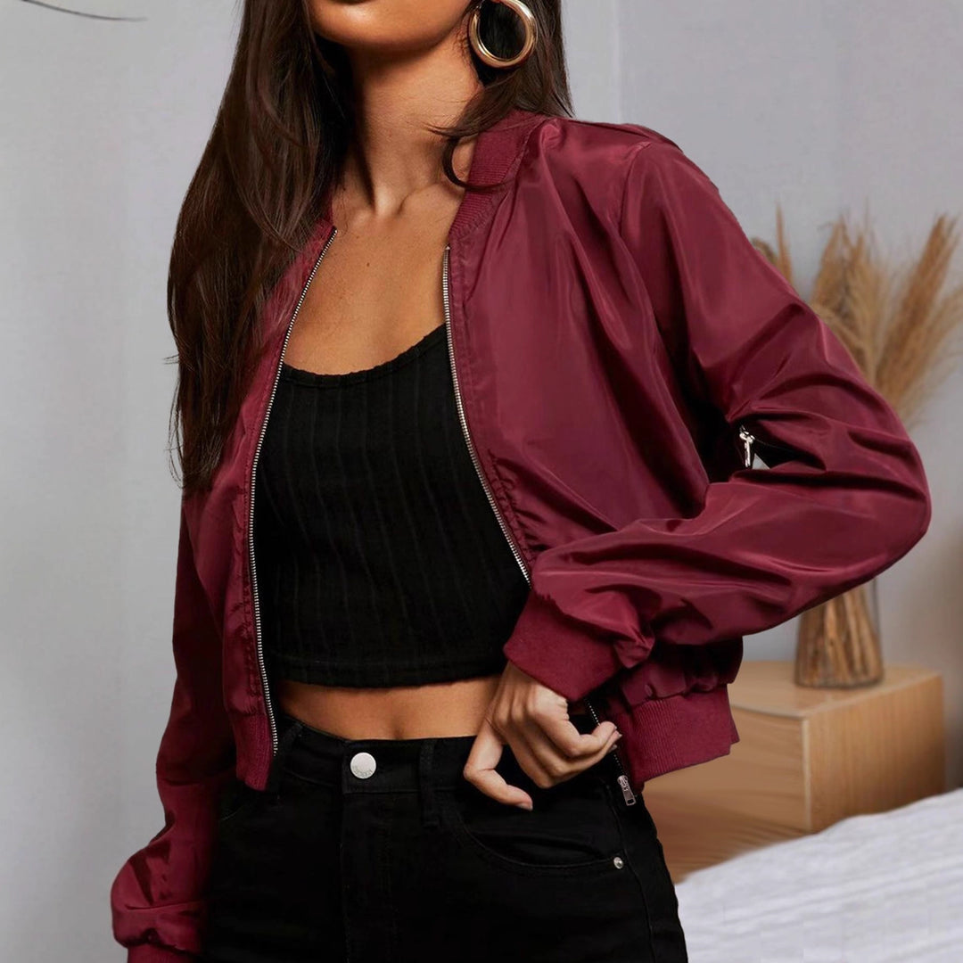 Damen Cropped Bomberjacke aus Satinoptik mit Ärmeltasche und elastischem Saum EB