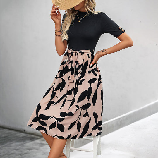 Damen Maxikleid mit elegantem Taillengürtel und floralem Muster EB