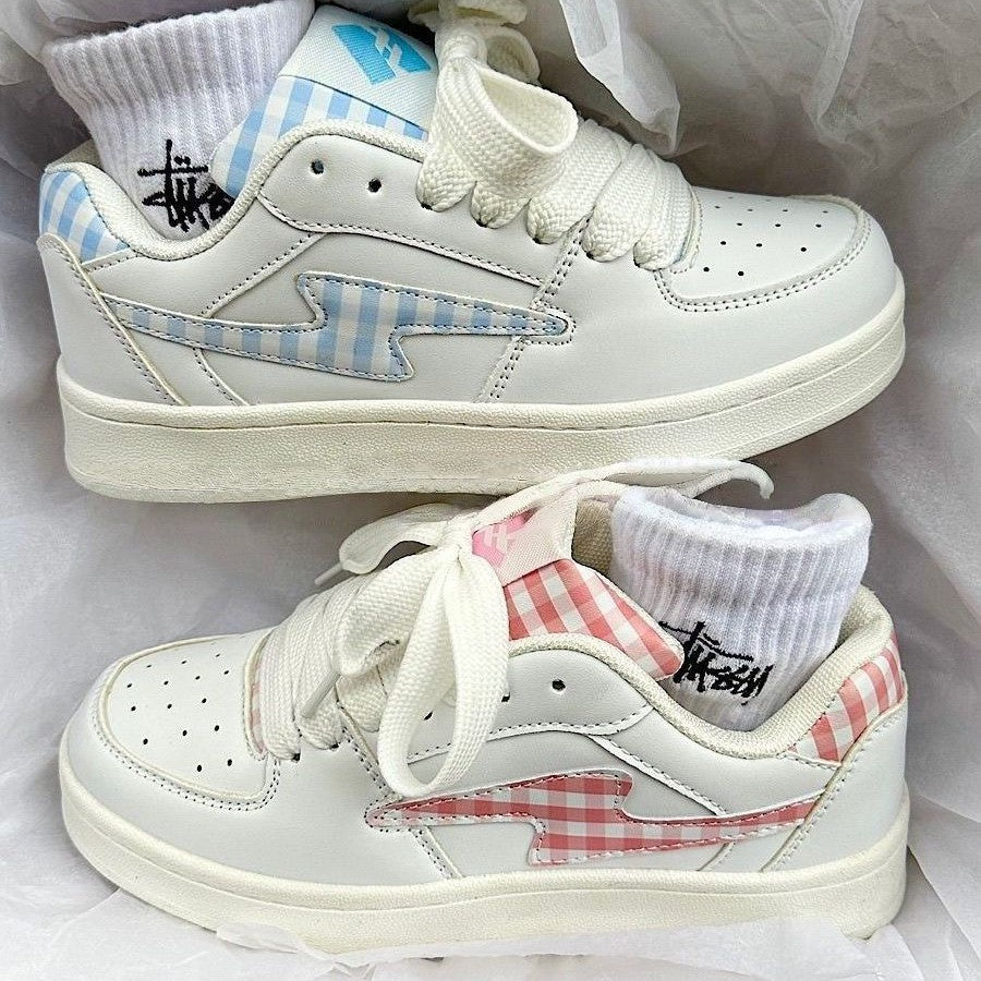 Damen Sneakers mit karierter Applikation und bequemer Dämpfung EB