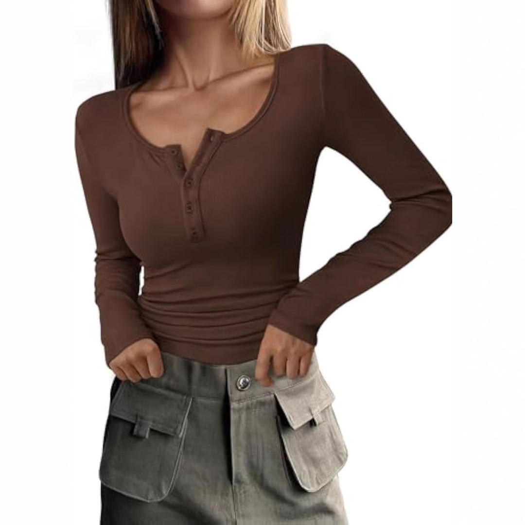 Damen Langärmeliges Rippshirt mit Henley-Knopfleiste und taillierter Passform EB