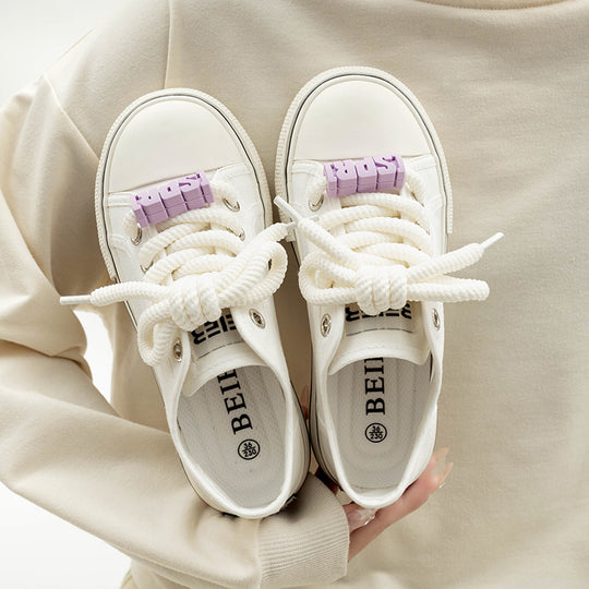 Damen Klassische und bequeme Sneakers mit lässigem Design EB