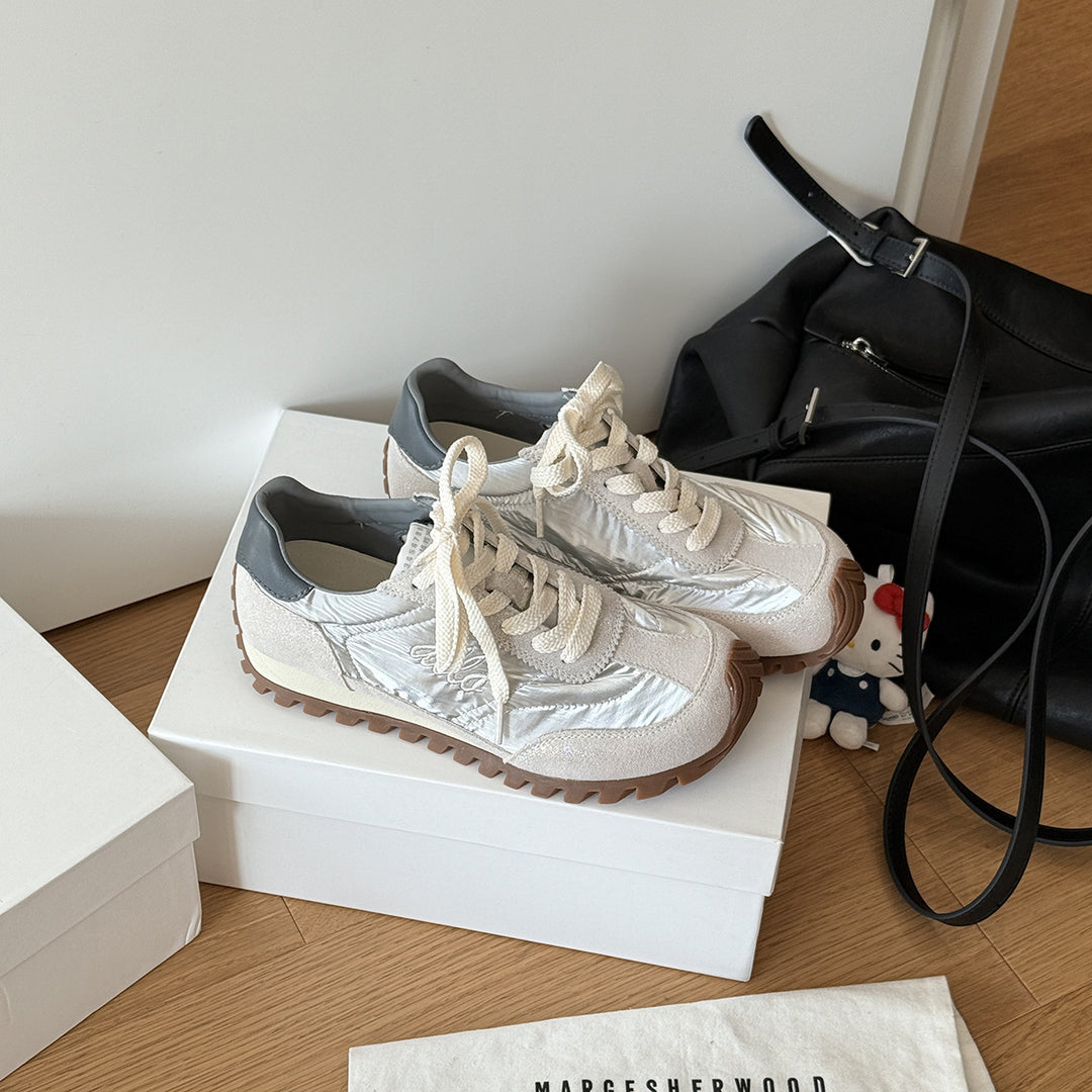 Damen Sportliche Sneakers mit atmungsaktiver Textil-Oberfläche und rutschfester Sohle EB
