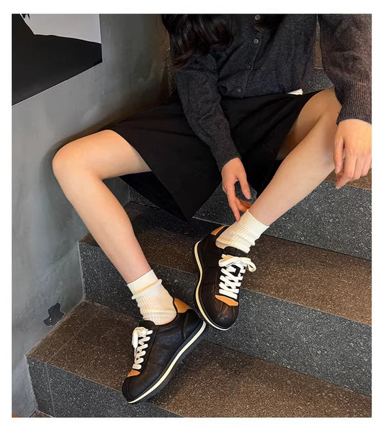 Damen Sportliche Sneaker mit hohem Komfort und stylischem Obermaterial EB
