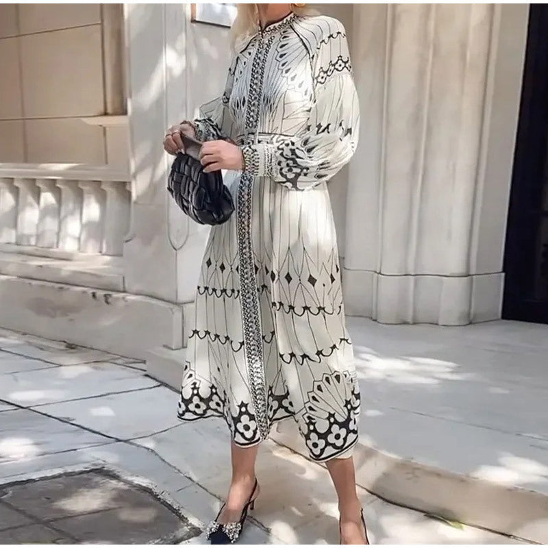 Damen Elegantes Hemdkleid mit grafischem Muster und schwingenden Ärmeln EB