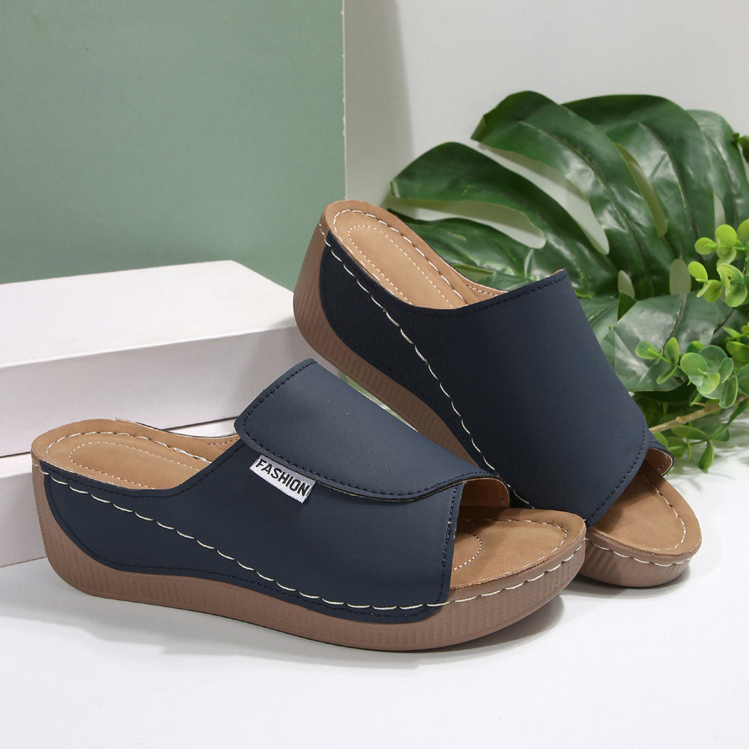 Damen Wedge-Pantoletten mit bequemem Fußbett und modischem Design EB
