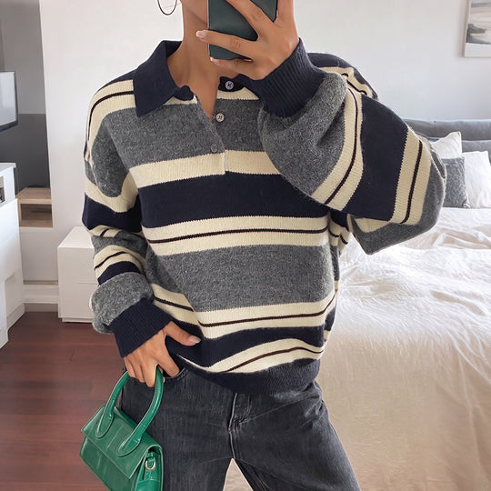 Damen Oversize-Strickpullover mit Polokragen, Streifenmuster und Knopfblende EB