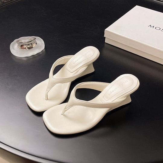 Damen modische Wedge-Pantoletten mit ergonomischem Fußbett und eleganten Riemen EB