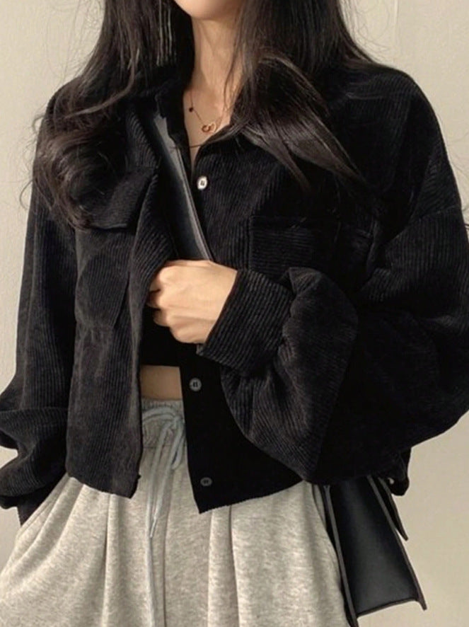Damen Kurzgeschnittene Cordjacke mit Oversize-Ärmeln und Brusttaschen EB