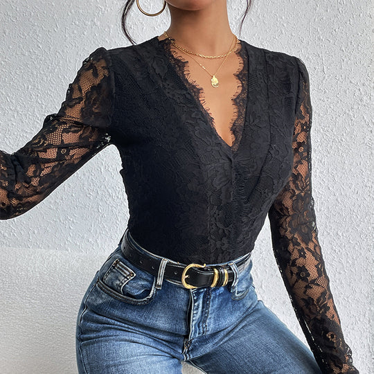 Damen Body mit romantischer Spitze und tiefem V-Ausschnitt EB