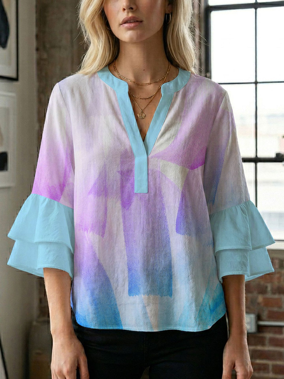 Damen Bluse mit wunderschönen floralem Design EB