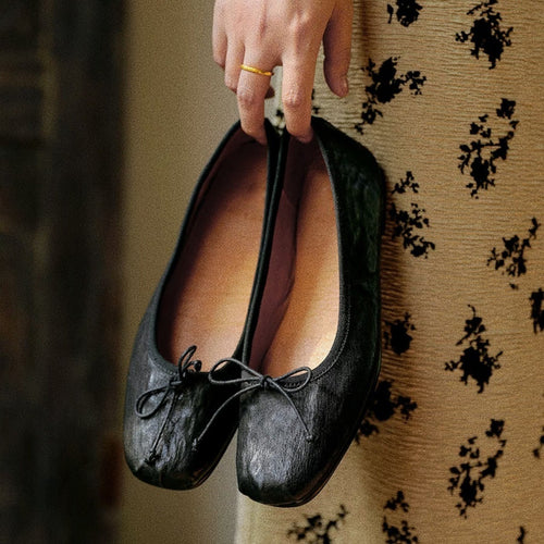 Damen Ballerina-Schuhe mit feinem Leder und zeitlosem Design EB