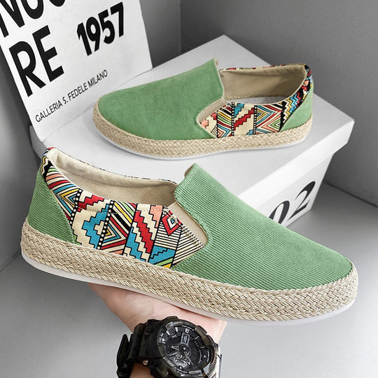 Damen Modische Slip-On Espadrilles mit buntem Ethnomuster EB