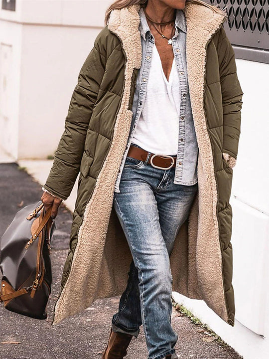 Damen Teddy-Parka mit besonders weichem Innenfutter und figurbetontem Design EB