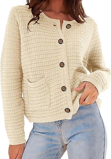 Damen Strickjacke mit dekorativen Knöpfen und praktischen Taschen EB