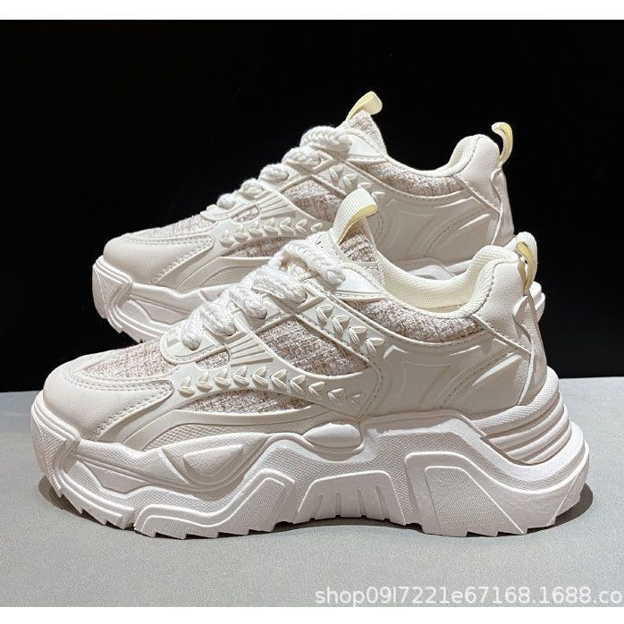 Damen Sportliche Sneakers mit ausgeklügeltem Dämpfungssystem und atmungsaktiver Oberflächenstruktur EB