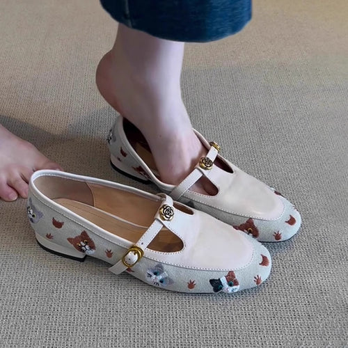 Damen Ballerina-Schuhe mit floralem Muster und dekorativem Riemchen EB